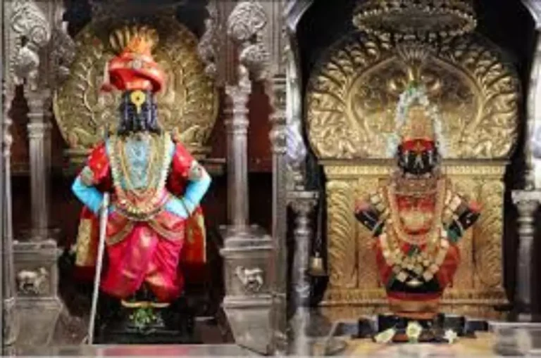 महाराष्ट्र का चमत्कारिक विट्ठल मंदिर, जानिए यहां ईंट पर खड़े देव की अनोखी दास्तां